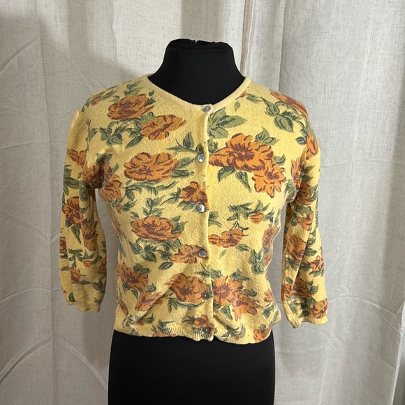 Vintage 90s Free People Yellow Floral Cardigan - Picture 2 of 6
